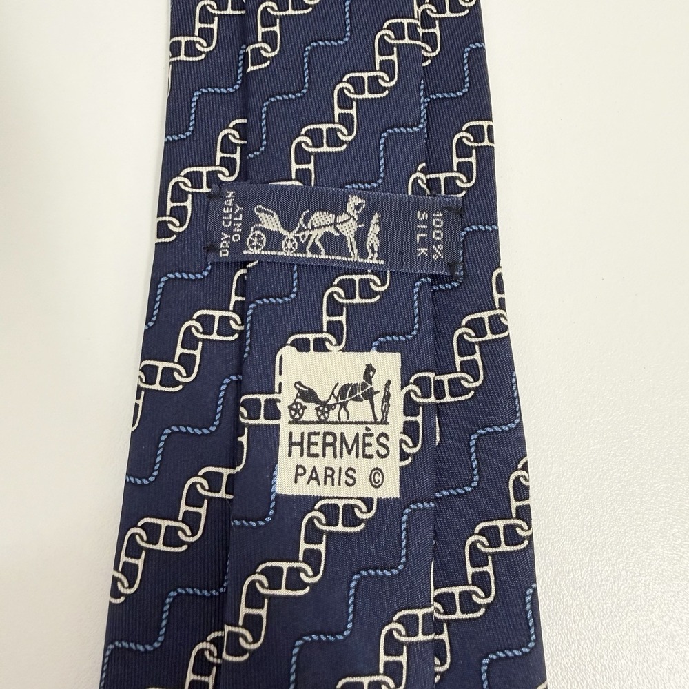 Hermes Men's Tie Chaine D'Ancre Navy/Cream Silk ~ Made in France